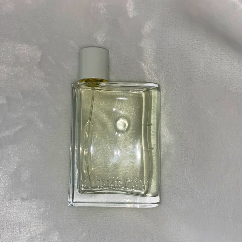 Burberry HER zest 3.3